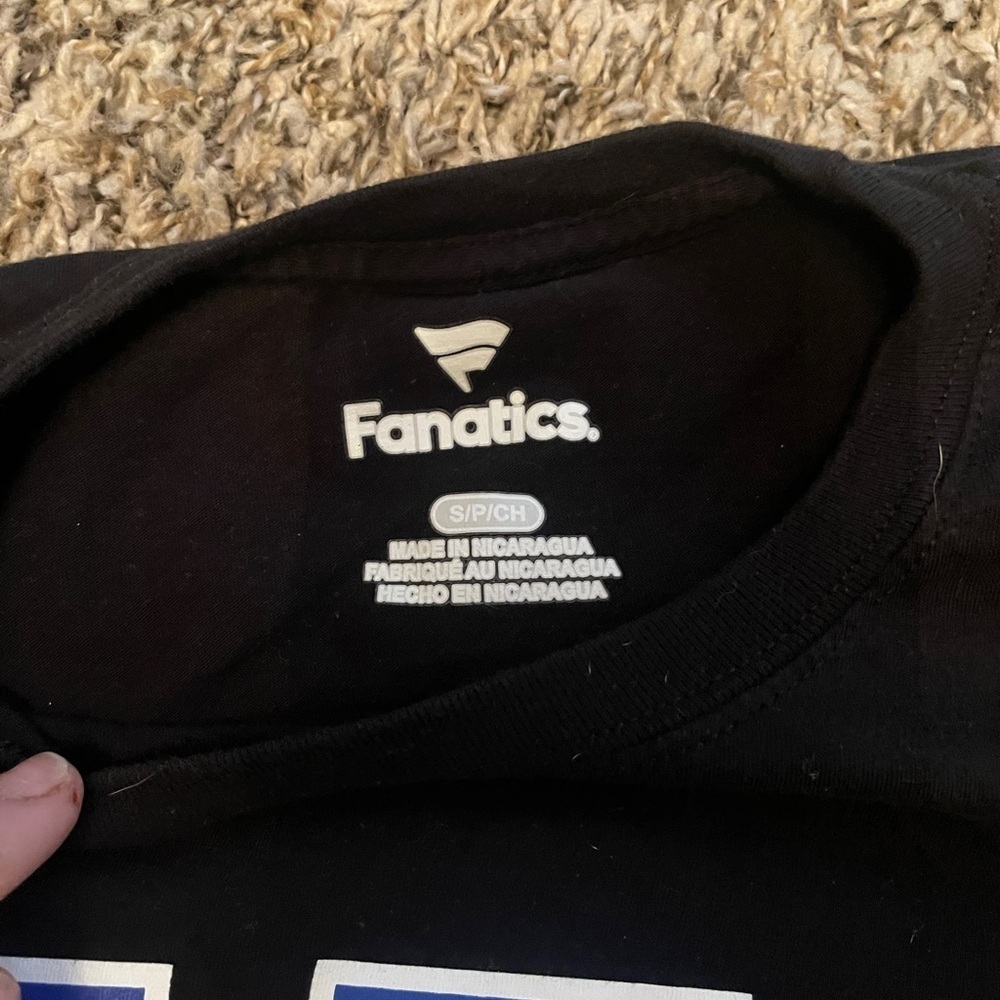 Fanatics University of Kentucky Long Sleeve Shirt - Picture 2 of 2